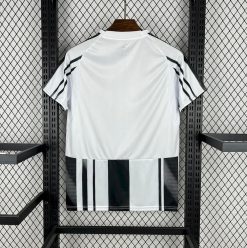 Alternative view of Juventus 2025/26 Domicile