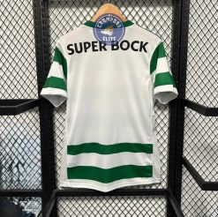 Alternative view of Sporting 2025/26 Domicile